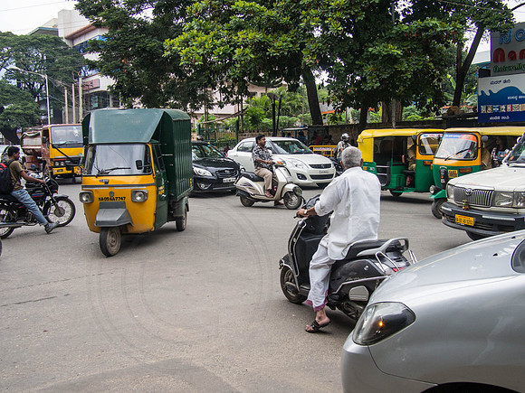 Crossing the road in India